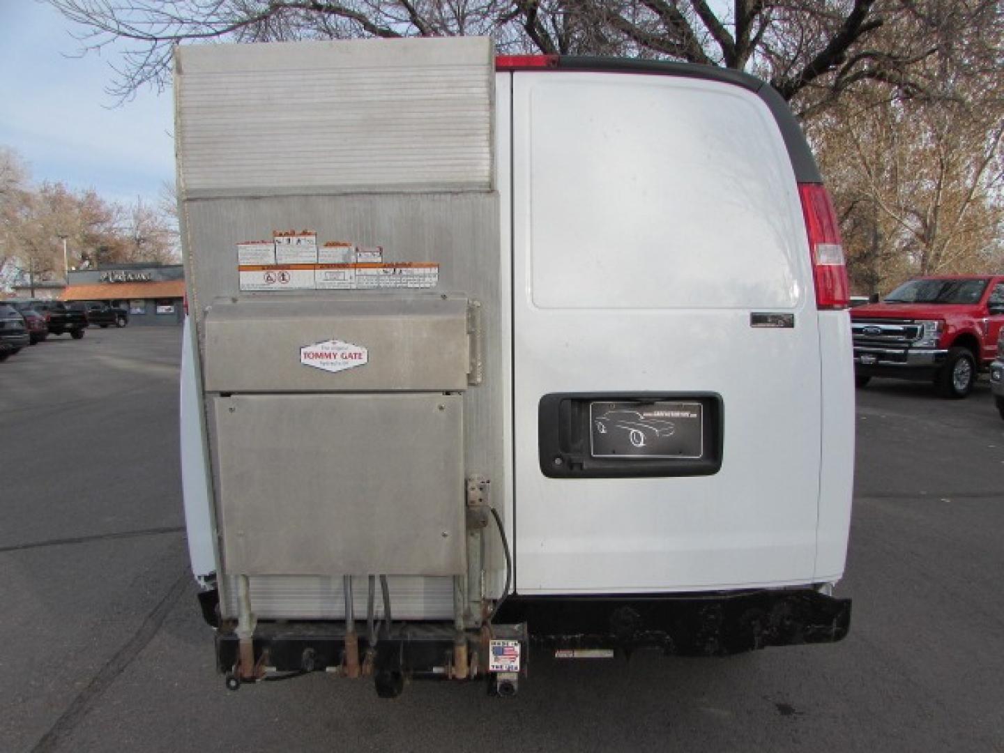 2018 White /Gray Chevrolet Express 2500 Cargo (1GCWGAFP6J1) with an 4.3L V6 engine, 8A transmission, located at 4562 State Avenue, Billings, MT, 59101, (406) 896-9833, 45.769516, -108.526772 - Photo#3